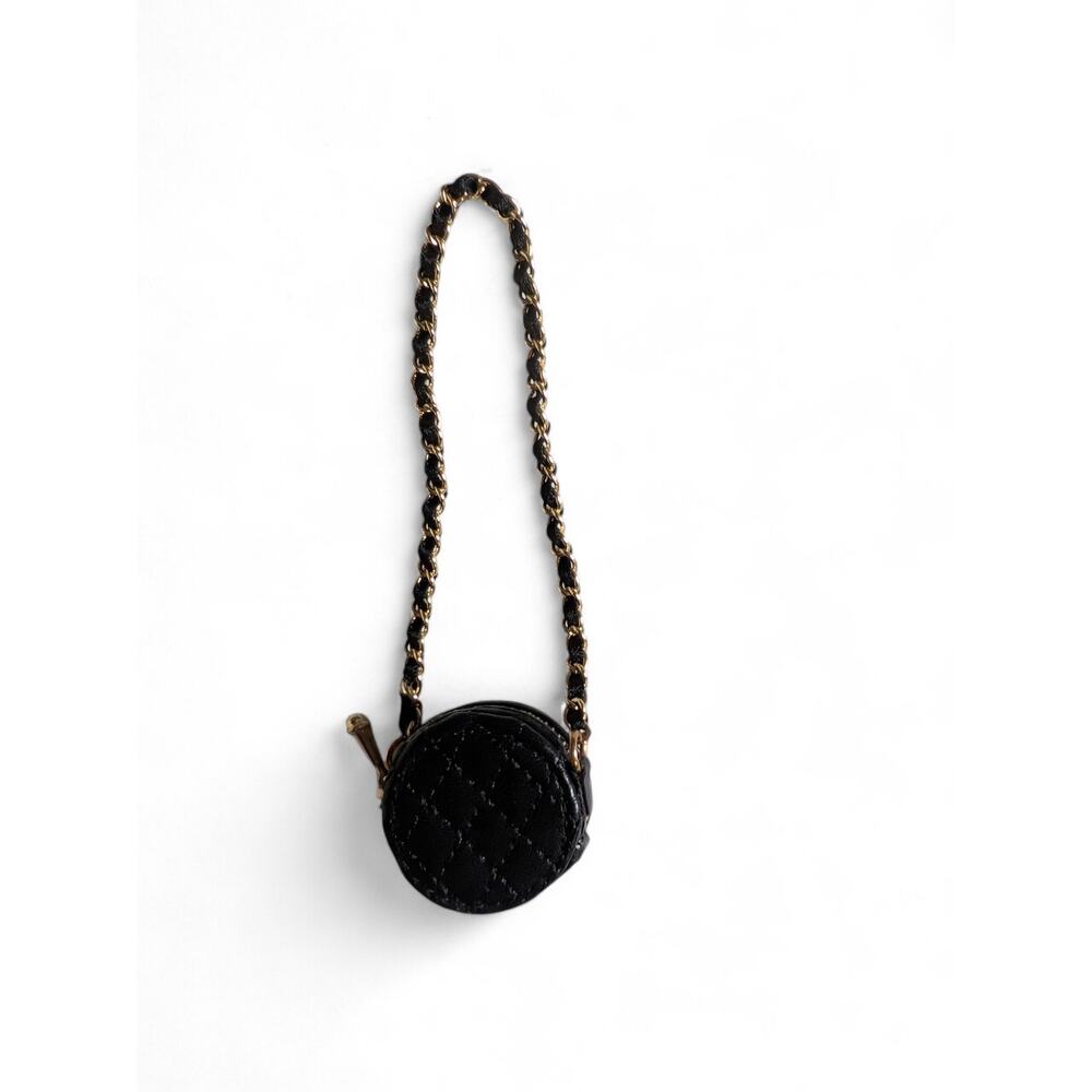 Defa Lucy Doll Series 2 PARIS Model No. 02 Black Quilted Round Chain Handbag